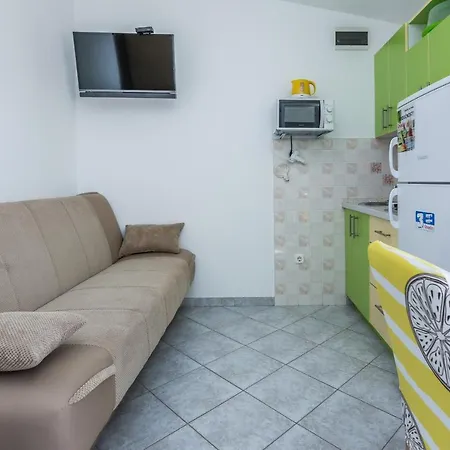 Apartments Cacko * Vir